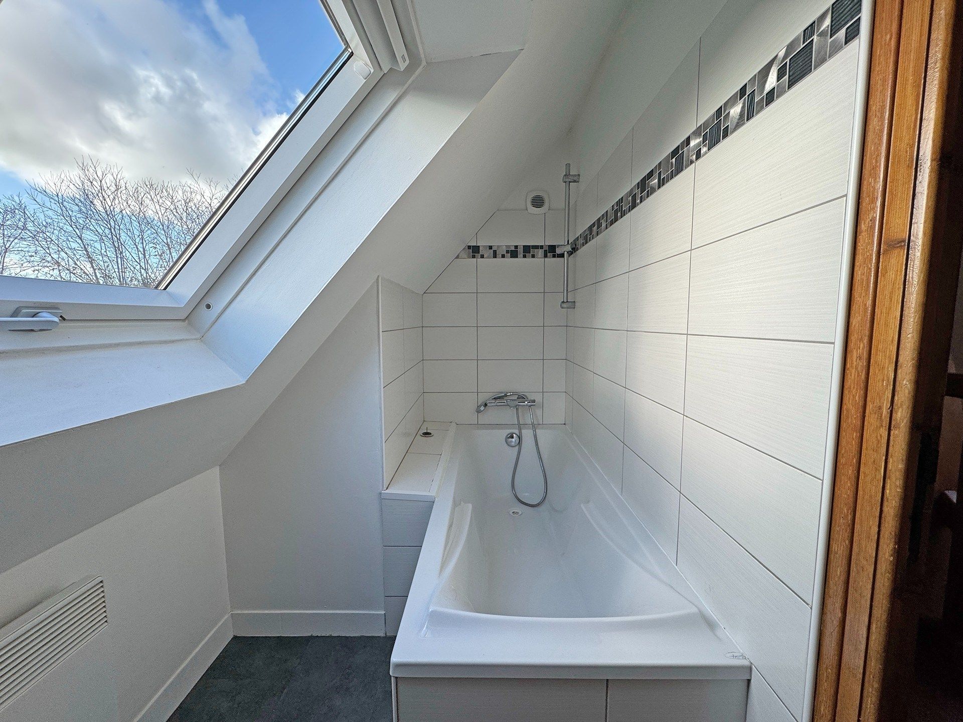 corps de ferme 11 Pièces en vente sur GUILER SUR GOYEN (29710)