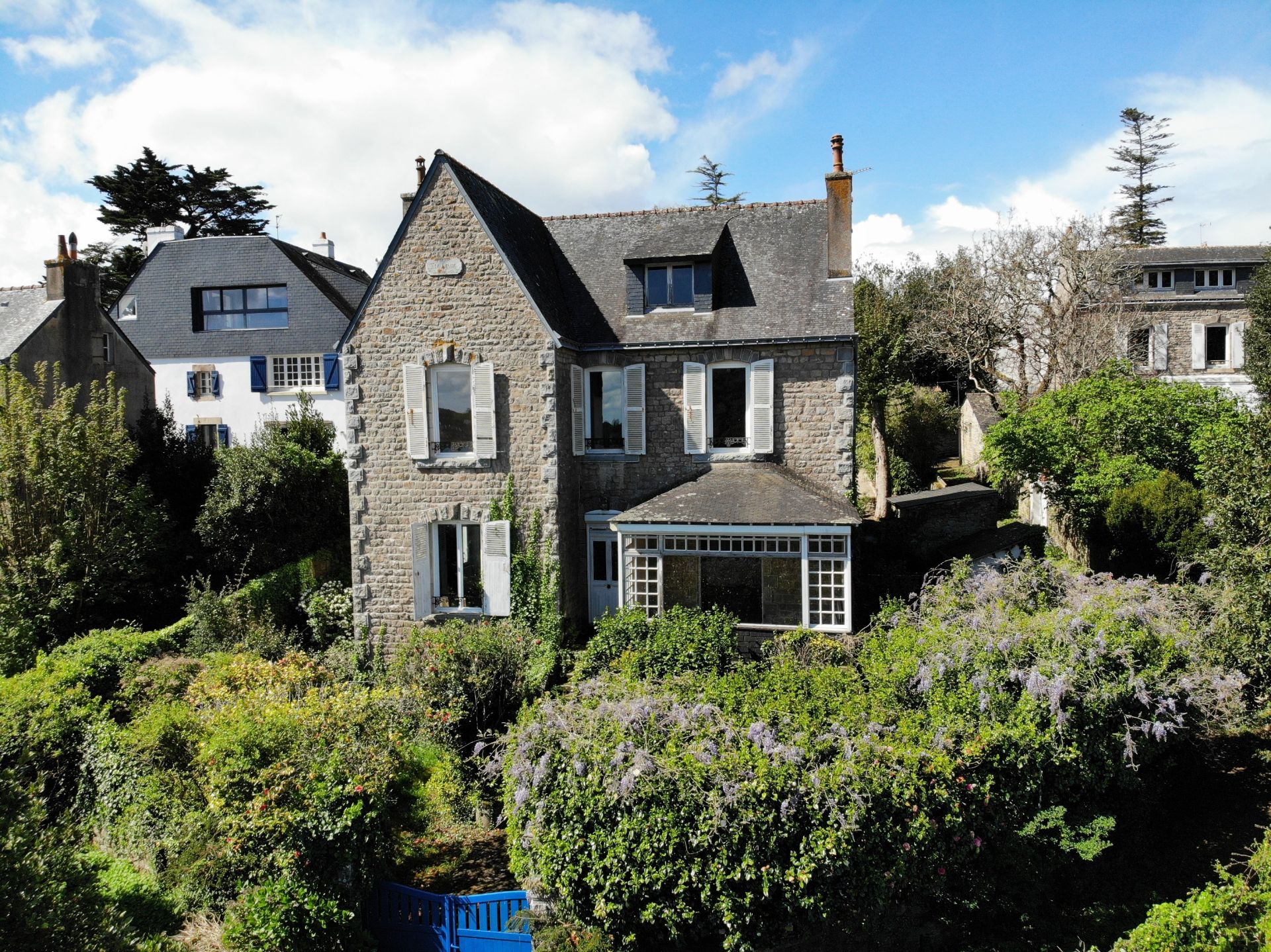 house 11 Rooms for sale on LA TRINITE SUR MER (56470)