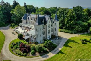 château 20 Pièces en vente sur ST GOAZEC (29520)