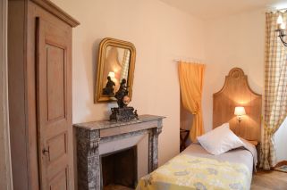 château 20 Pièces en vente sur ST GOAZEC (29520)