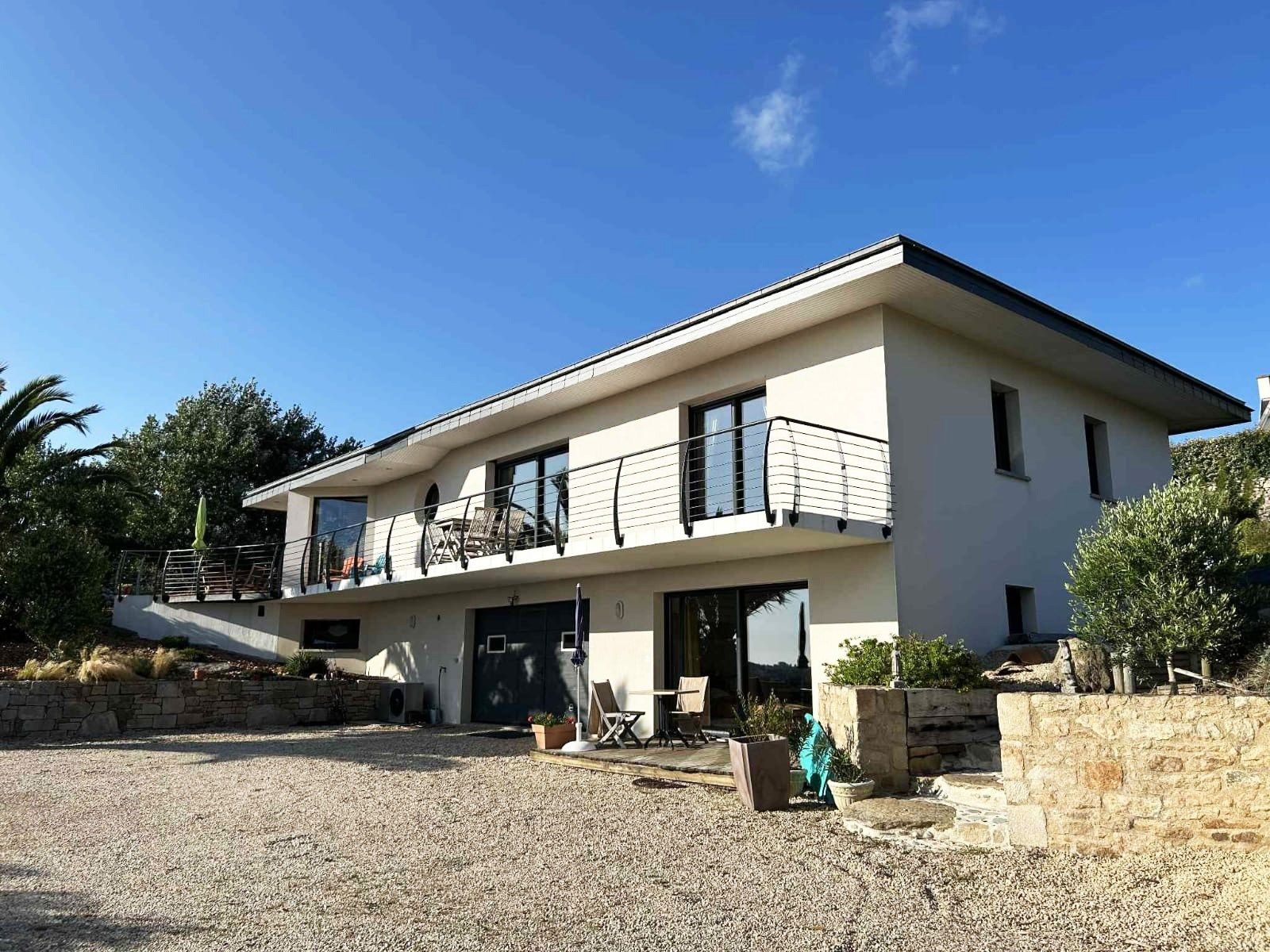 maison 7 Pièces en vente sur PLOUHINEC (29780)