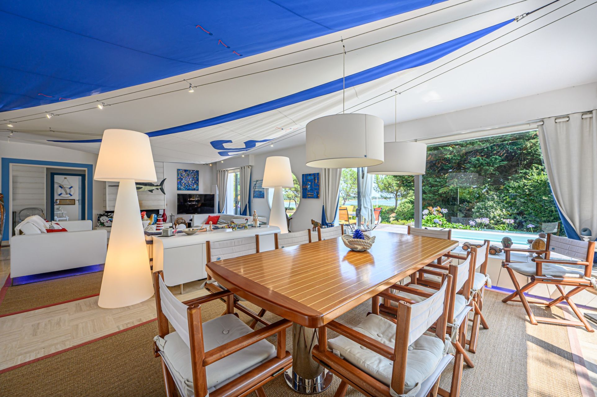 maison 9 Pièces en vente sur PLOUHINEC (56680)