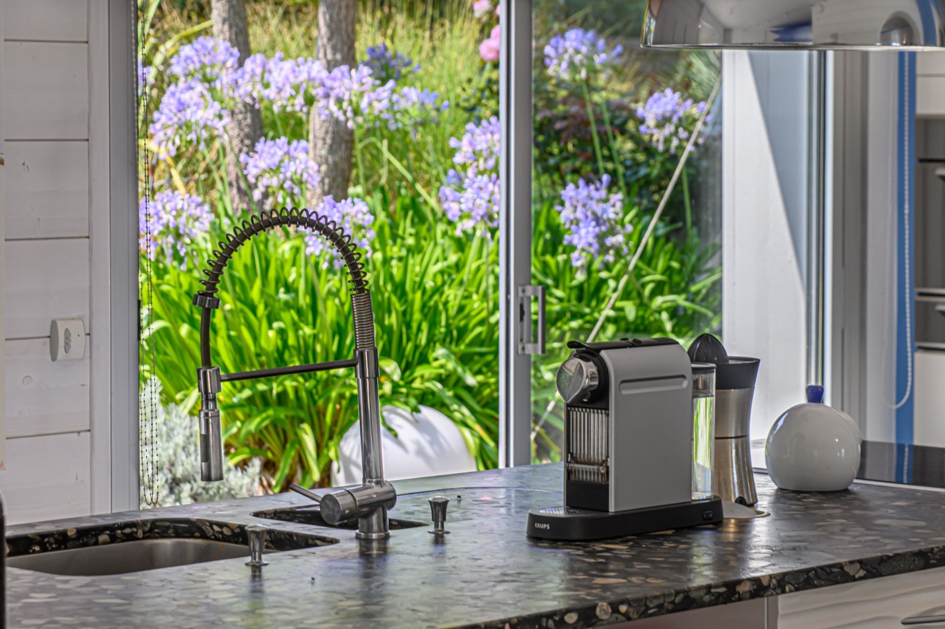 house 9 Rooms for sale on PLOUHINEC (56680)