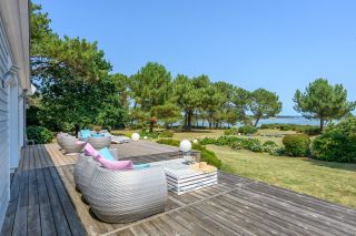 house 9 Rooms for sale on PLOUHINEC (56680)