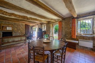 maison 18 Pièces en vente sur LOCMARIAQUER (56740)