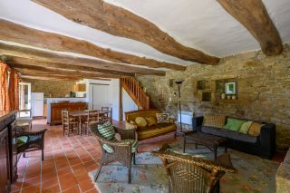 maison 18 Pièces en vente sur LOCMARIAQUER (56740)