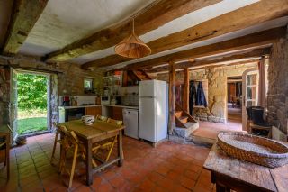 maison 18 Pièces en vente sur LOCMARIAQUER (56740)