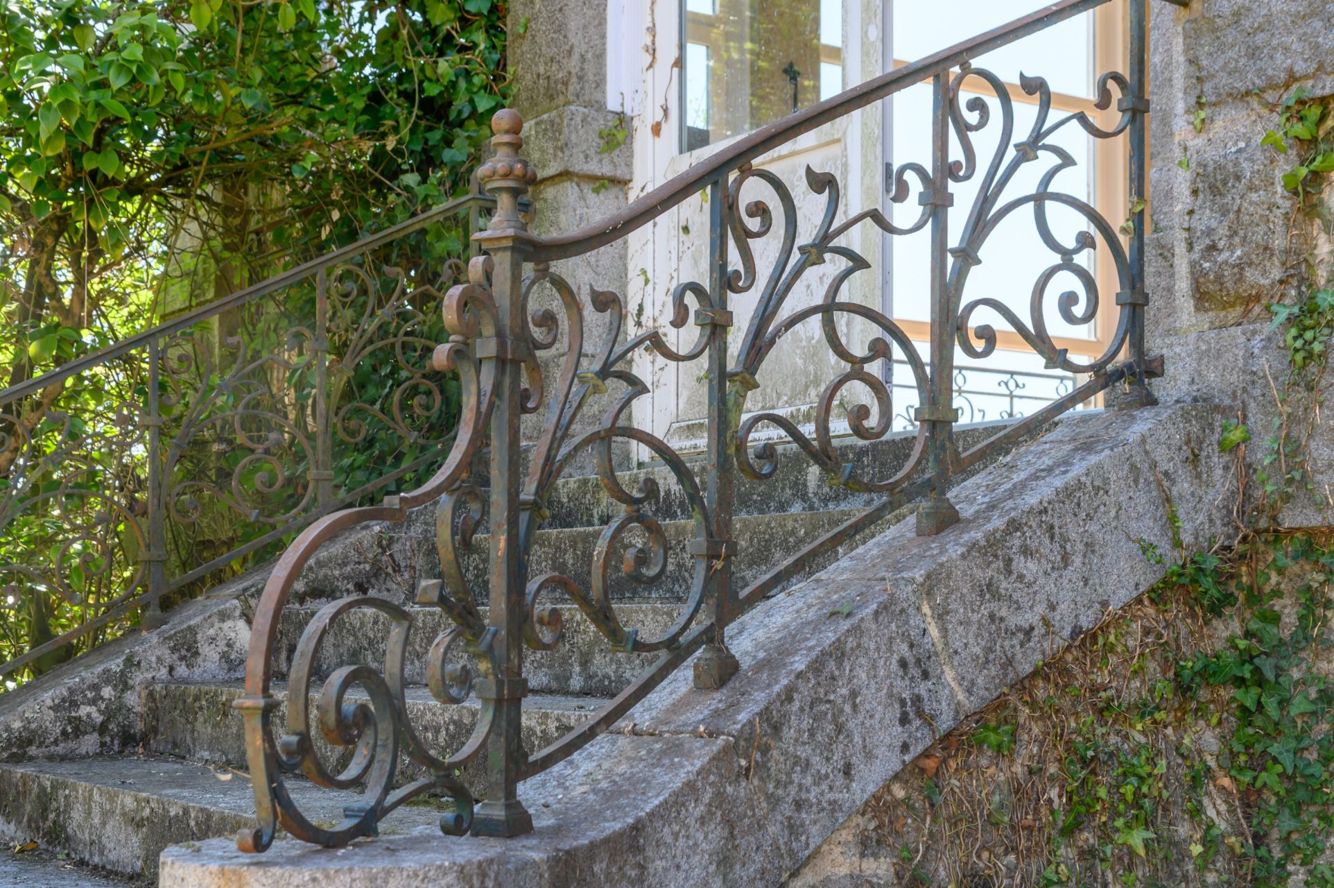 manoir 20 Pièces en vente sur PLUNERET (56400)