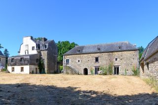 manoir 20 Pièces en vente sur PLUNERET (56400)