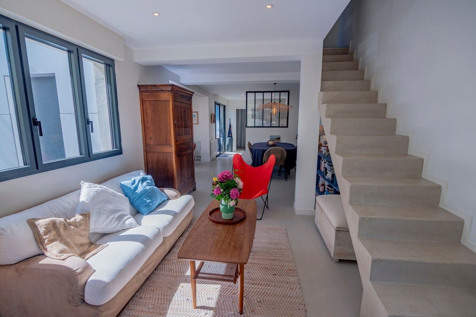house 6 Rooms for sale on LA BAULE (44500)