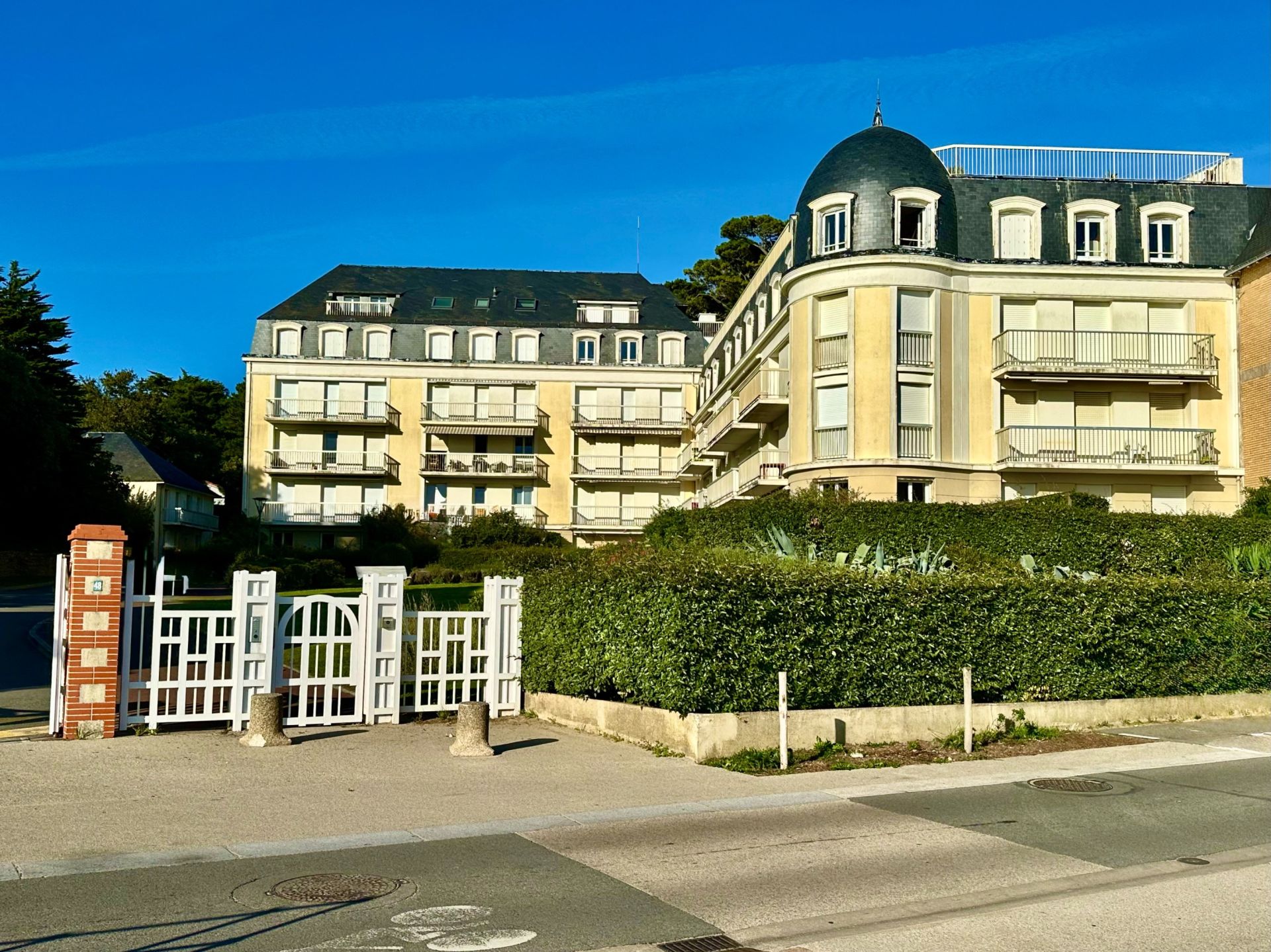 apartment 2 Rooms for sale on PORNIC (44210)
