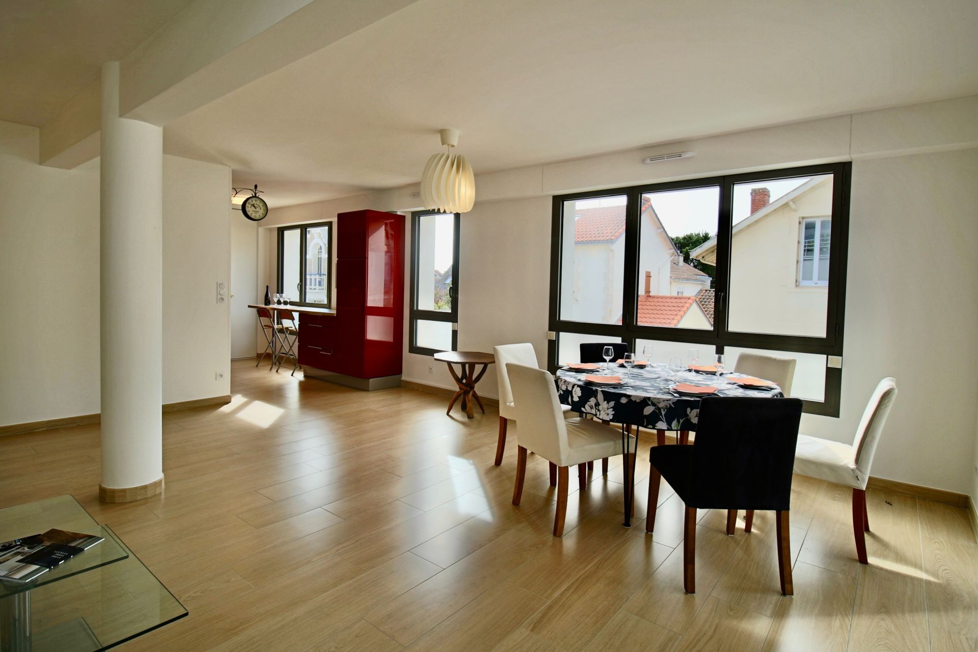 apartment 4 Rooms for sale on PORNICHET (44380)
