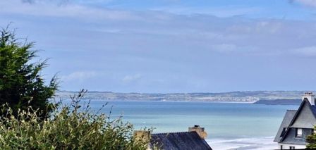 maison 7 Pièces en vente sur KERLAZ (29100)