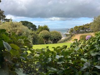 house 7 Rooms for sale on KERLAZ (29100)