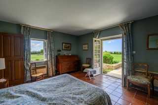 propriété 15 Pièces en vente sur CONCARNEAU (29900)