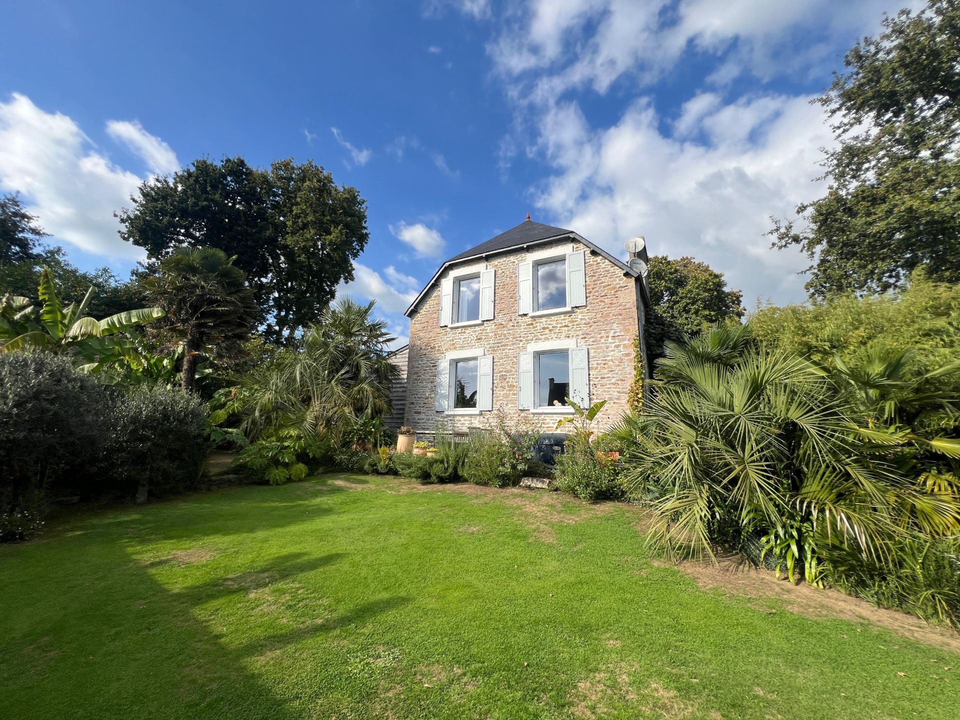 maison 10 Pièces en vente sur PONT L ABBE (29120)