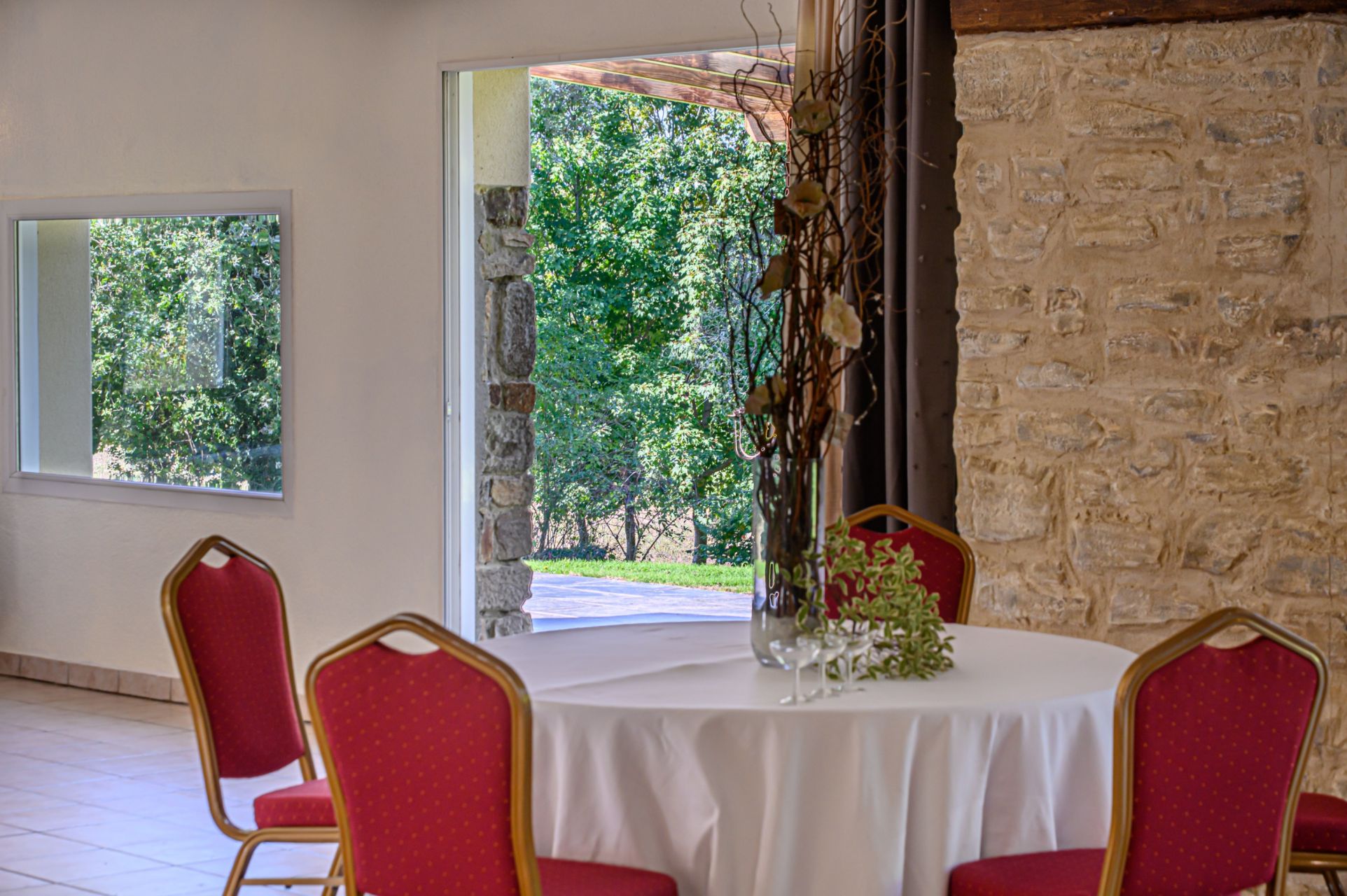 house 28 Rooms for sale on ST NOLFF (56250)