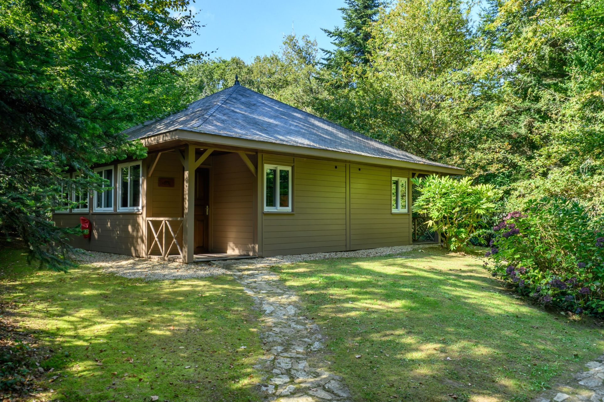 house 28 Rooms for sale on ST NOLFF (56250)