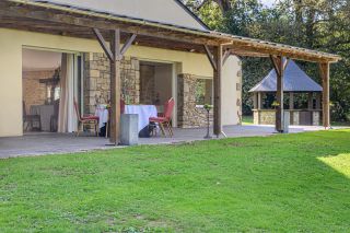 house 28 Rooms for sale on ST NOLFF (56250)