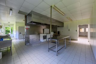 house 28 Rooms for sale on ST NOLFF (56250)