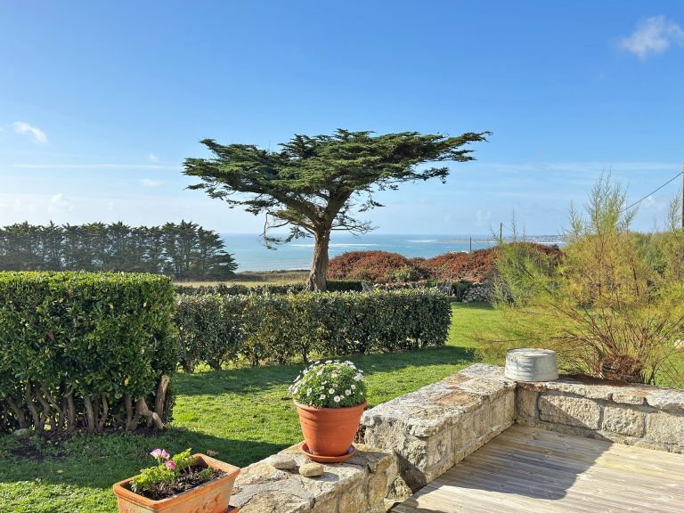 maison 7 Pièces en vente sur PLOUHINEC (29780)