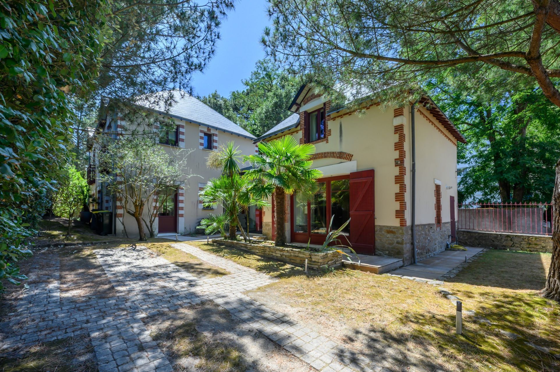 maison 7 Pièces en vente sur LA BAULE (44500)