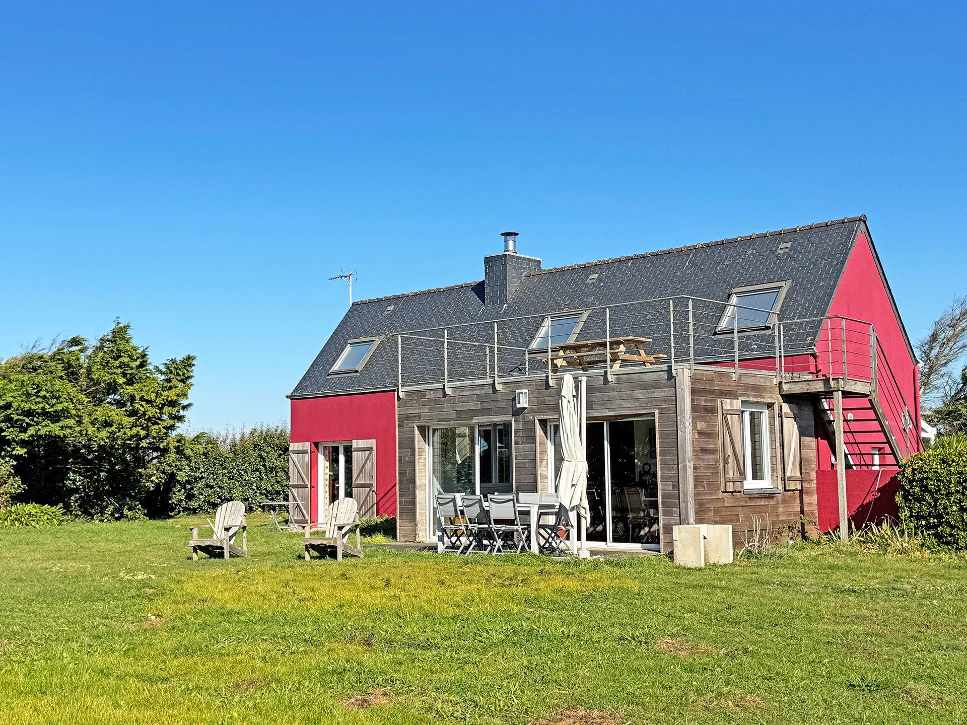 maison 8 Pièces en vente sur TREOGAT (29720)