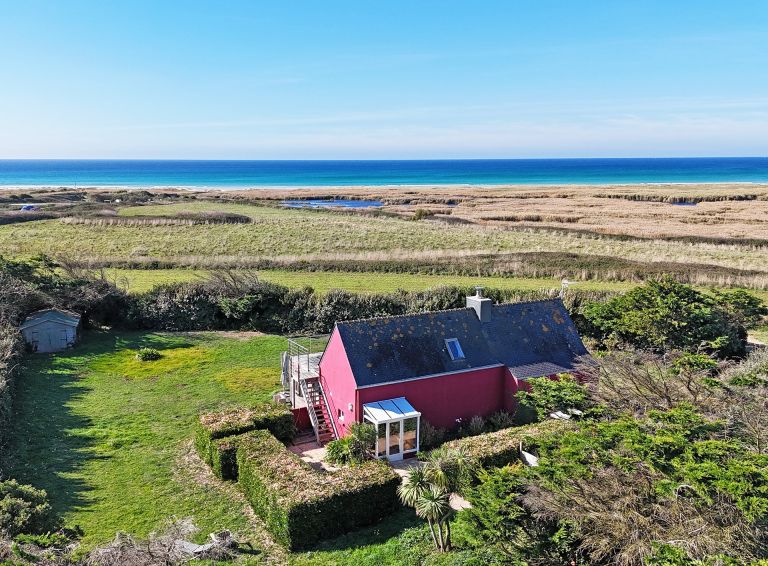 maison 8 Pièces en vente sur TREOGAT (29720)