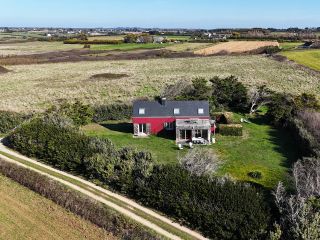 maison 8 Pièces en vente sur TREOGAT (29720)