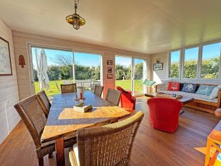 maison 8 Pièces en vente sur TREOGAT (29720)