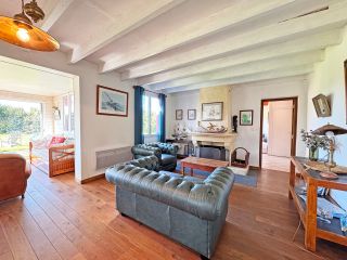 maison 8 Pièces en vente sur TREOGAT (29720)