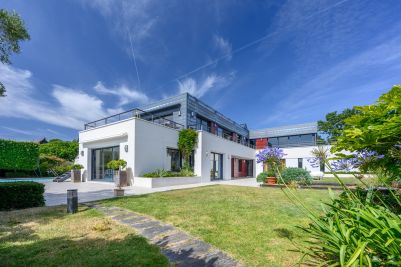 Vente Maison Penmarch 10 Pièces 383 m²