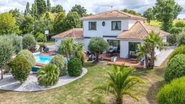 maison 7 Pièces en vente sur PORT ST PERE (44710)