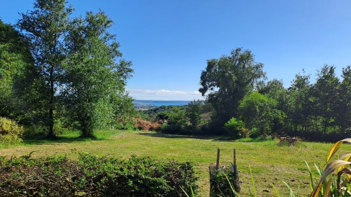 Vente Maison Plomodiern 6 Pièces 240 m²