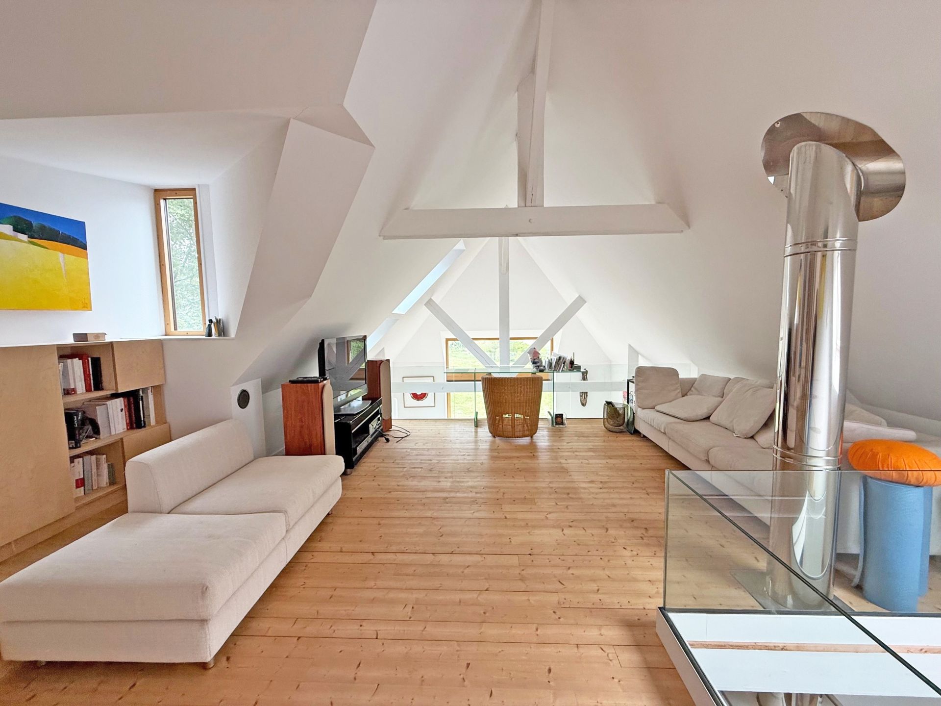 house 6 Rooms for sale on QUIMPER (29000)