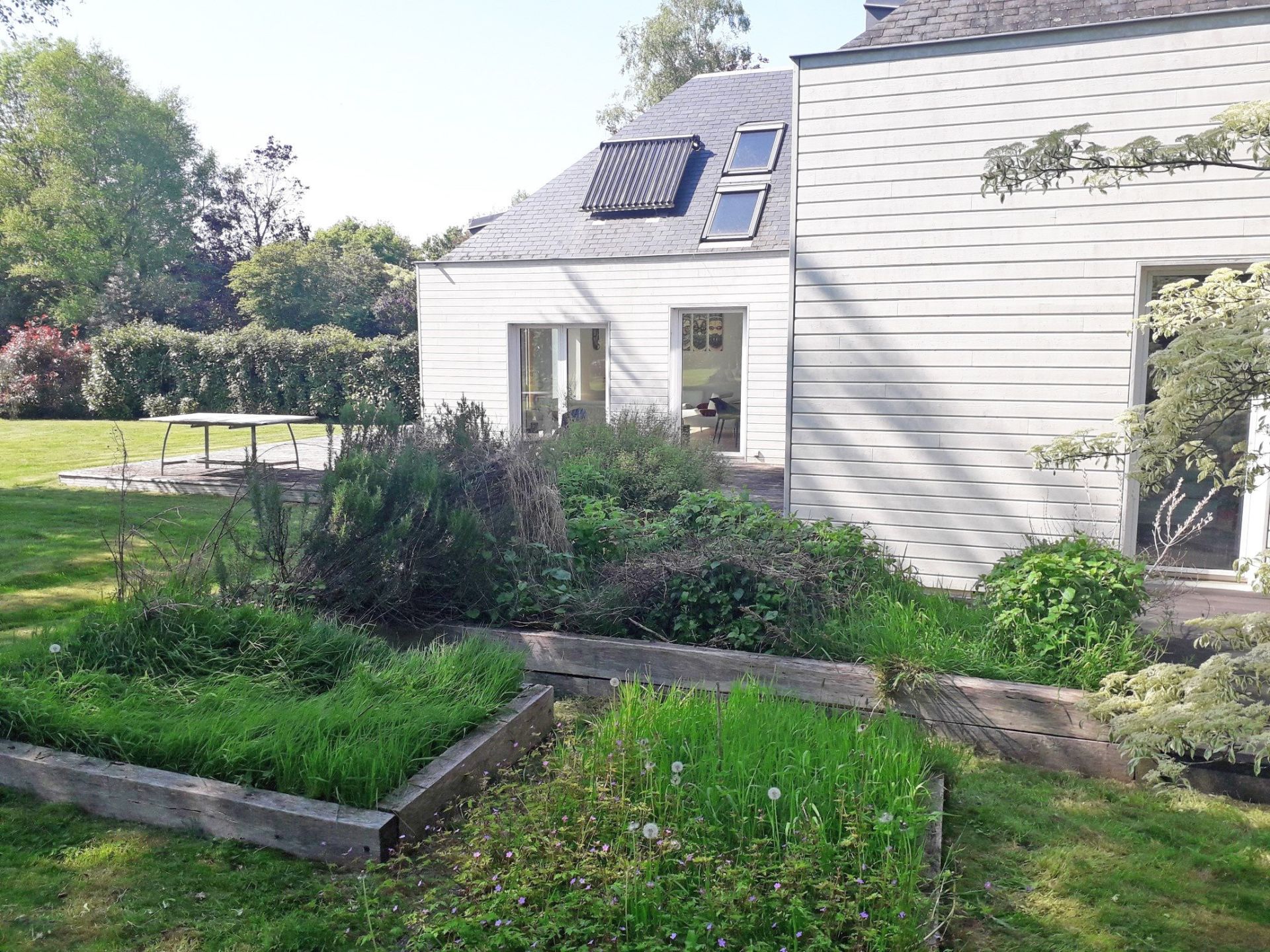 house 6 Rooms for sale on QUIMPER (29000)