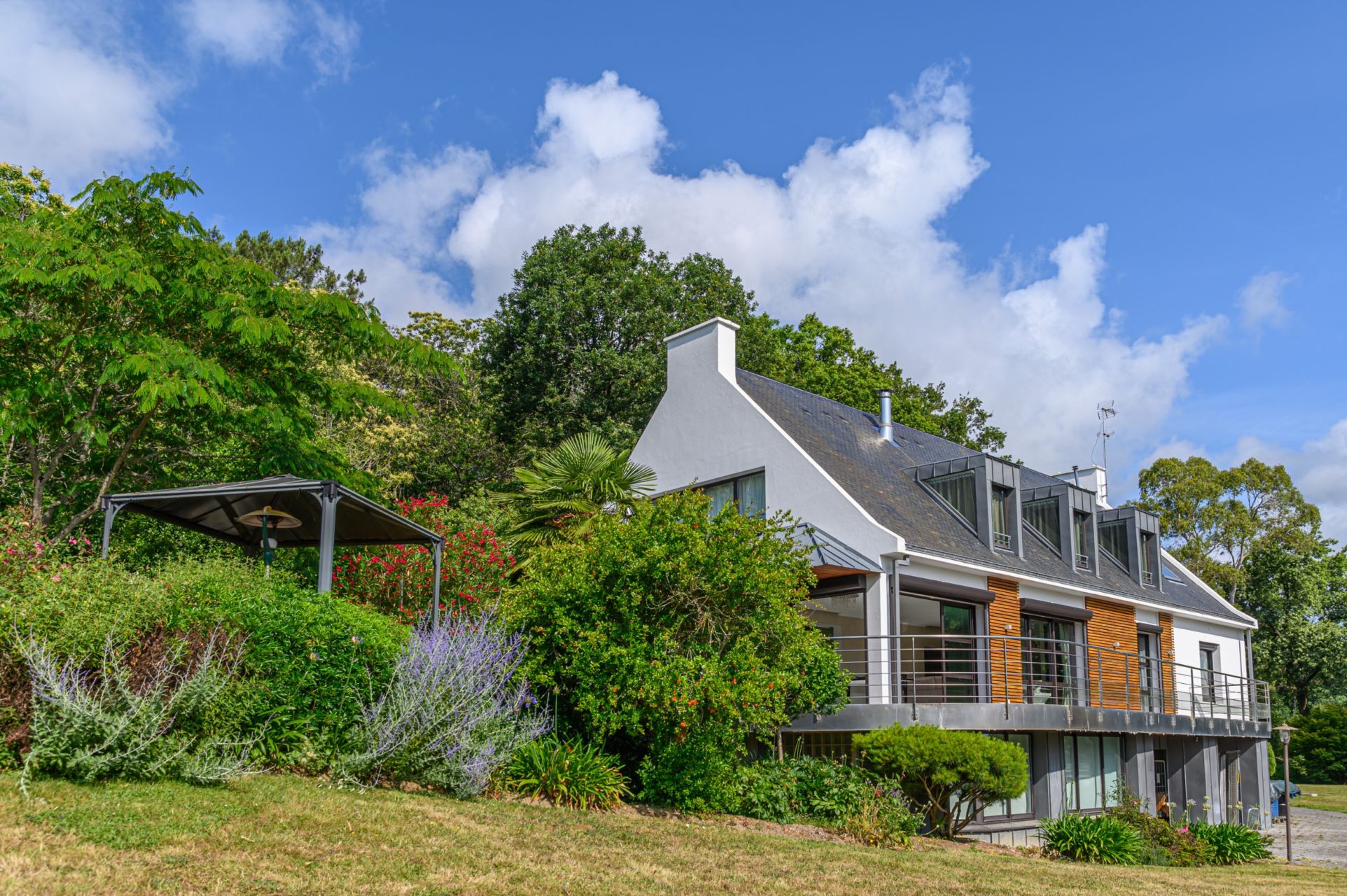 maison contemporaine 10 Pièces en vente sur ARRADON (56610)