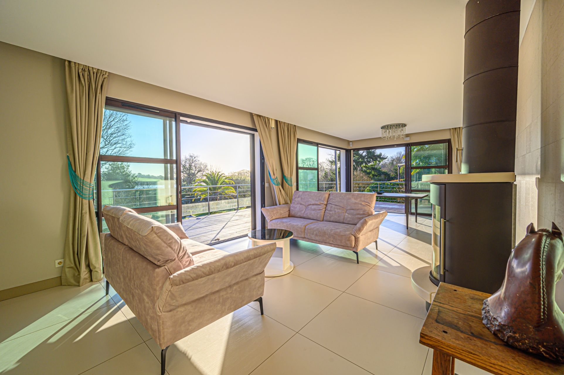 maison contemporaine 10 Pièces en vente sur ARRADON (56610)