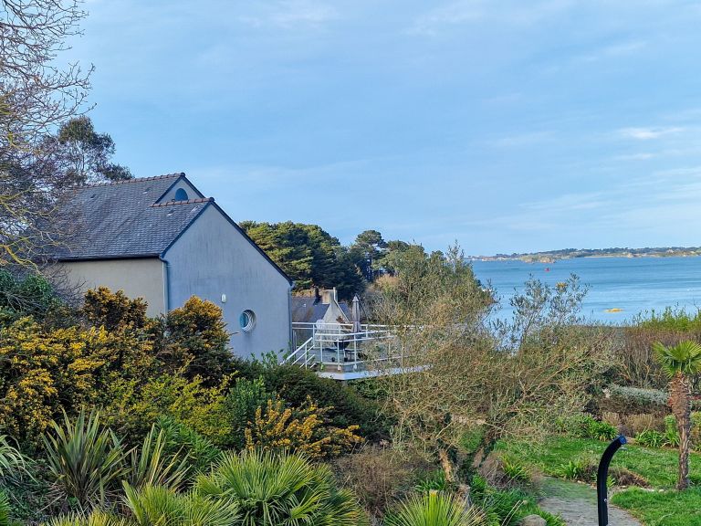 maison 6 Pièces en vente sur LOGUIVY DE LA MER (22620)