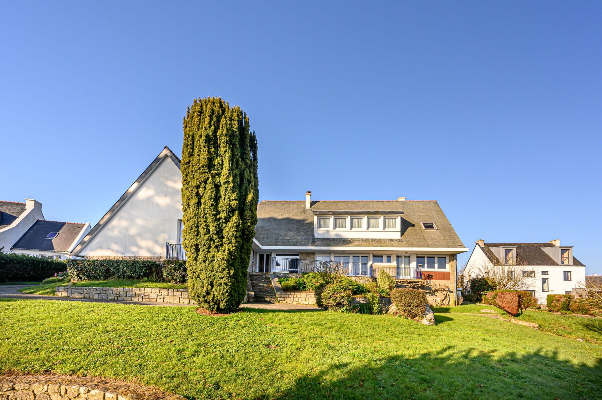 maison 11 Pièces en vente sur PLOUHINEC (56680)