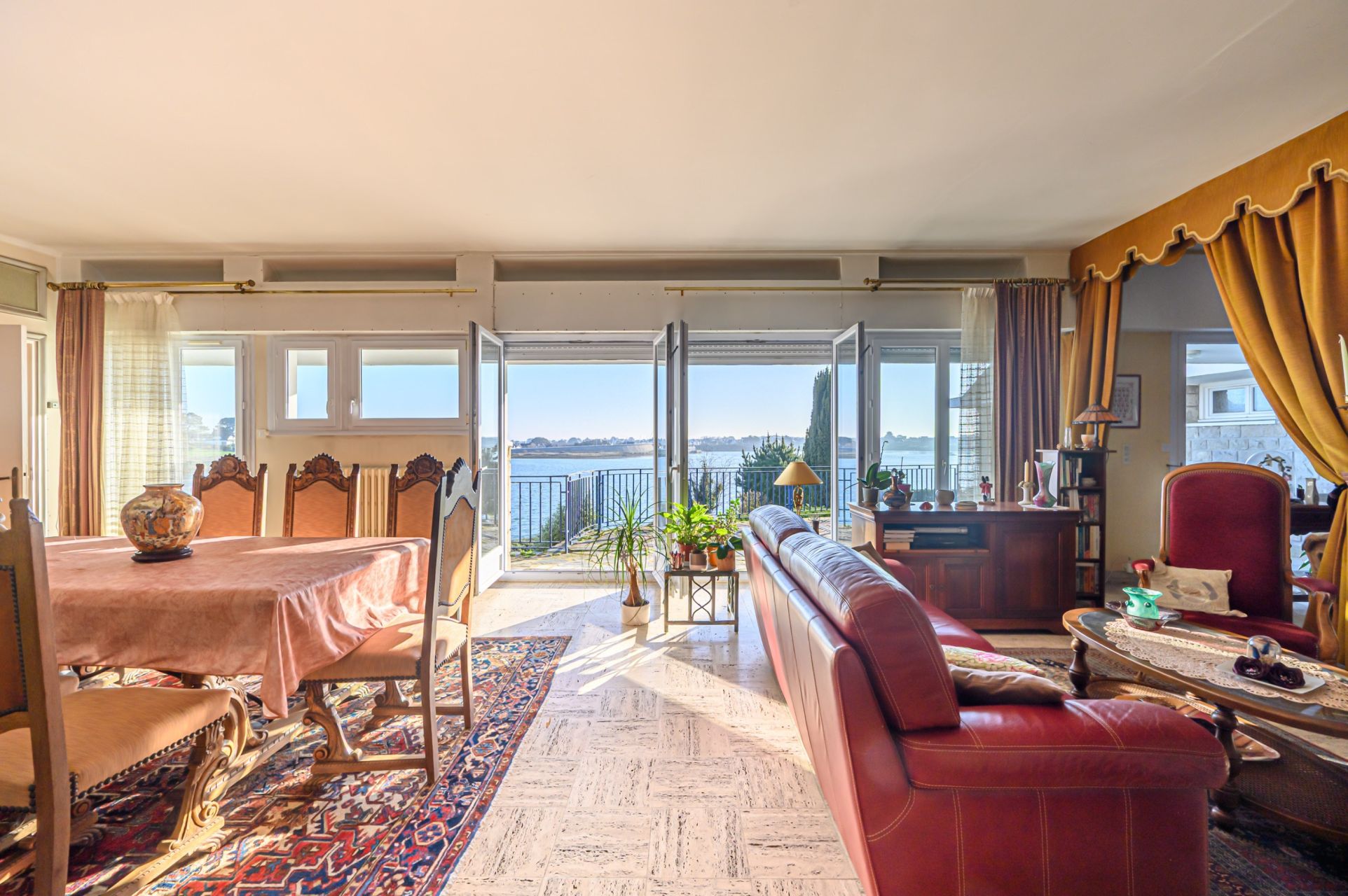 maison 11 Pièces en vente sur PLOUHINEC (56680)