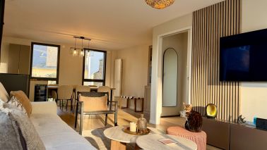 house 4 Rooms for sale on VANNES (56000)