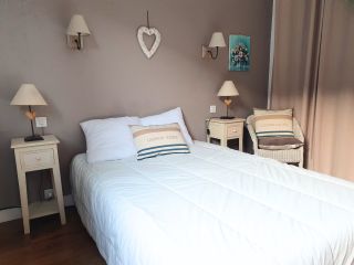 maison 8 Pièces en vente sur LARMOR BADEN (56870)