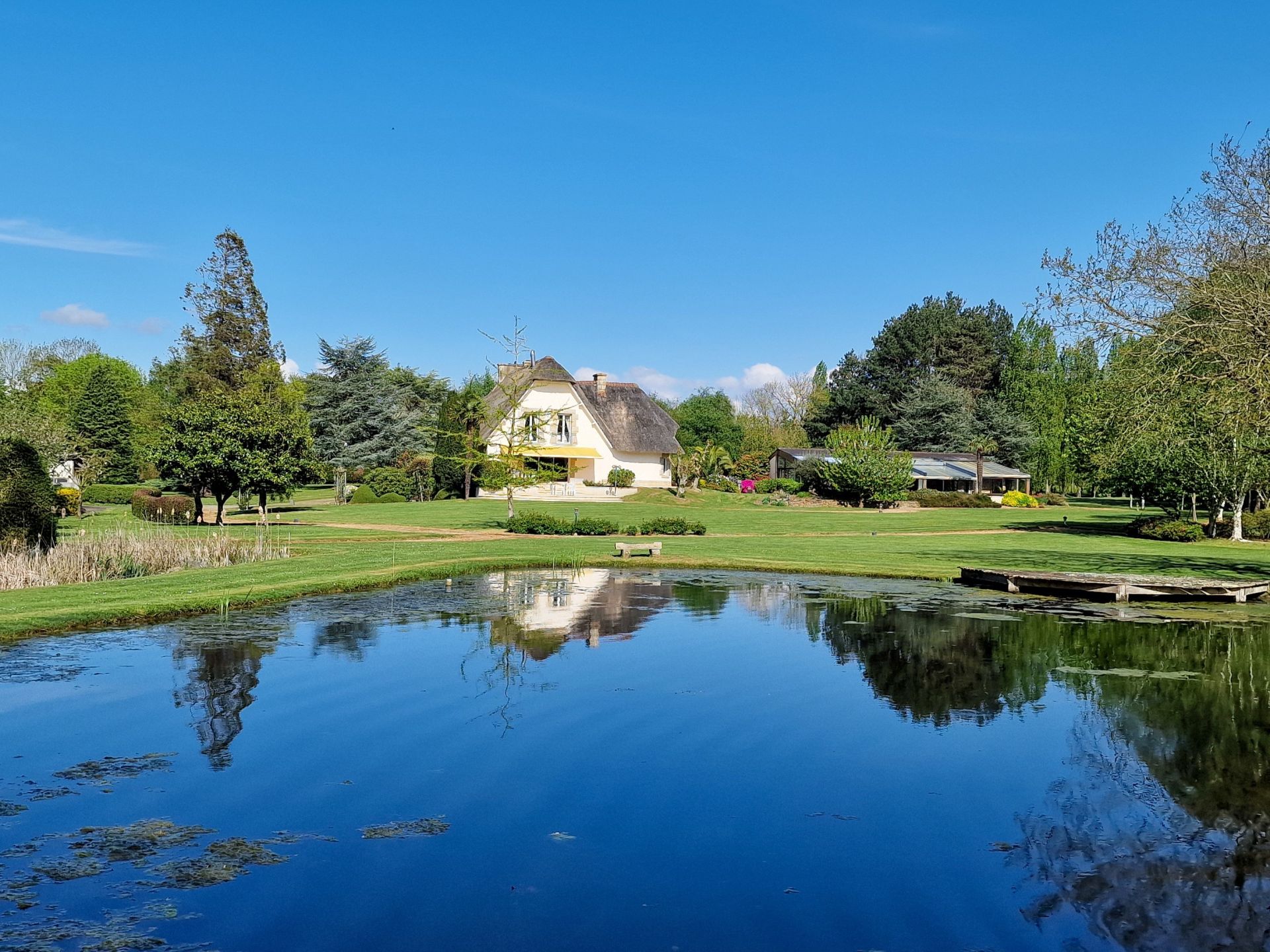 propriété 9 Pièces en vente sur HILLION (22120)