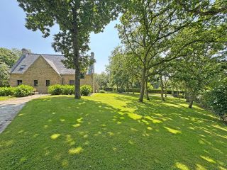 maison 8 Pièces en vente sur BRELES (29810)