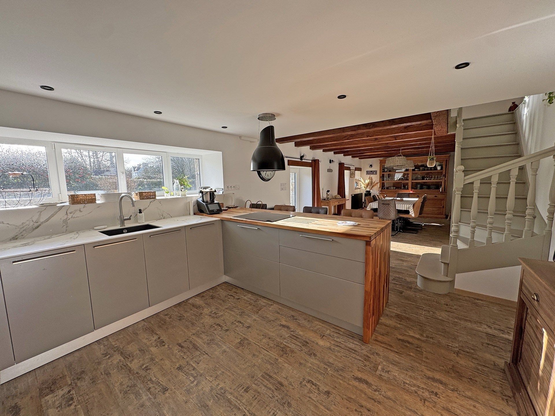 maison 10 Pièces en vente sur PLOUHINEC (29780)