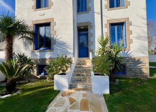 house 7 Rooms for sale on LOCTUDY (29750)