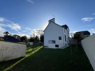 house 7 Rooms for sale on LOCTUDY (29750)