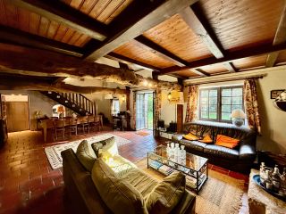 house 6 Rooms for sale on ST MOLF (44350)