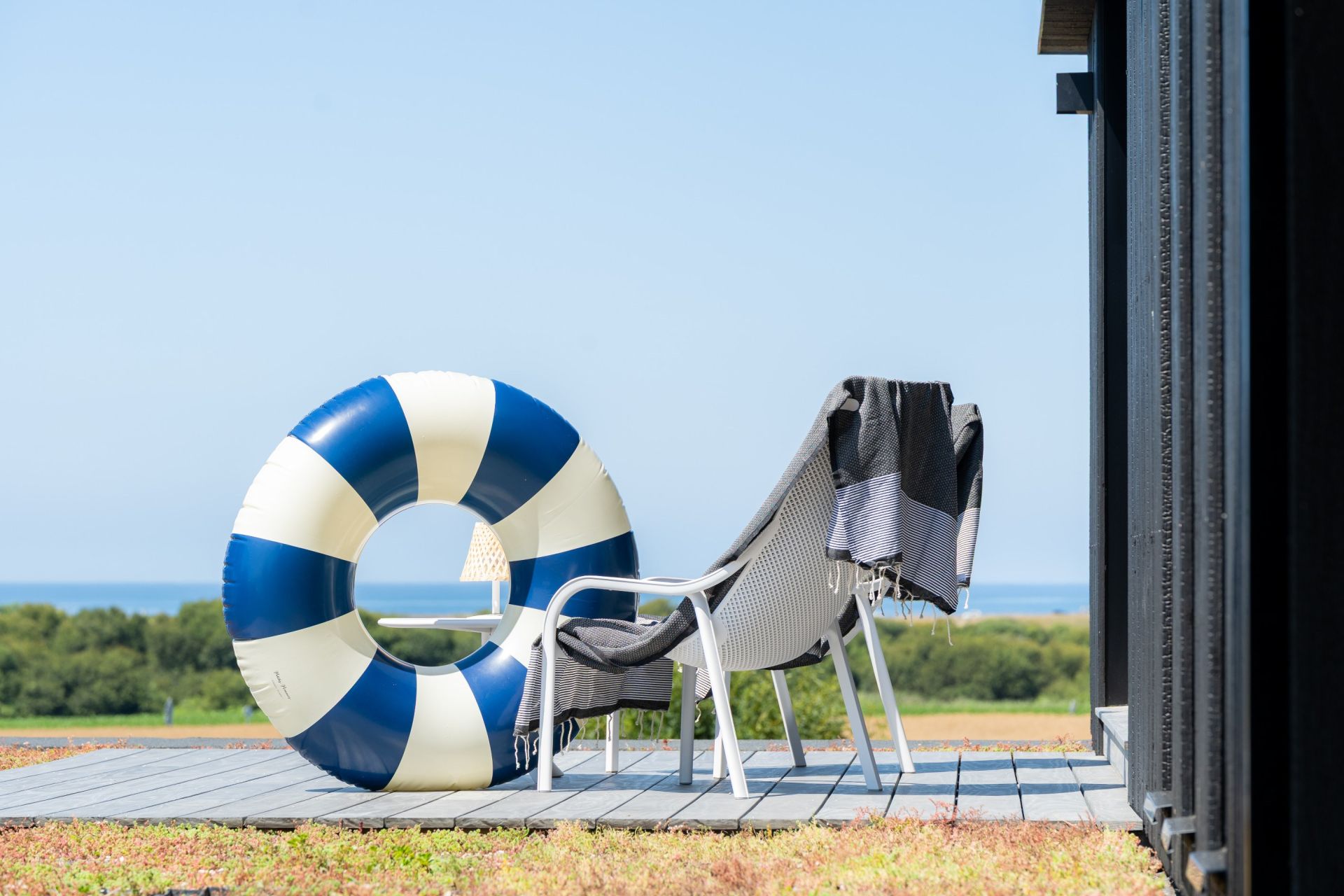 villa 11 Rooms for seasonal rent on GUIDEL (56520)